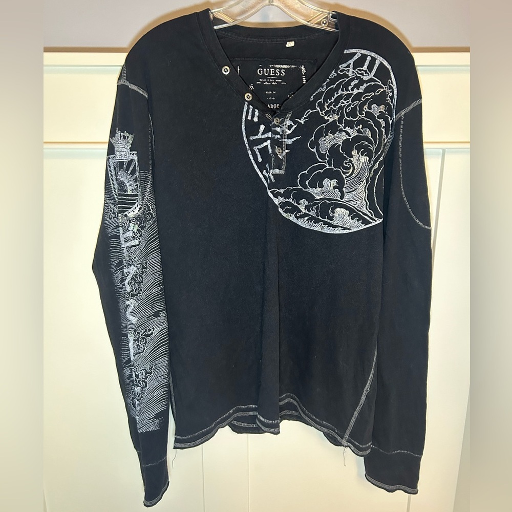 Vintage Guess Japanese metallic waves single-stitch shirt